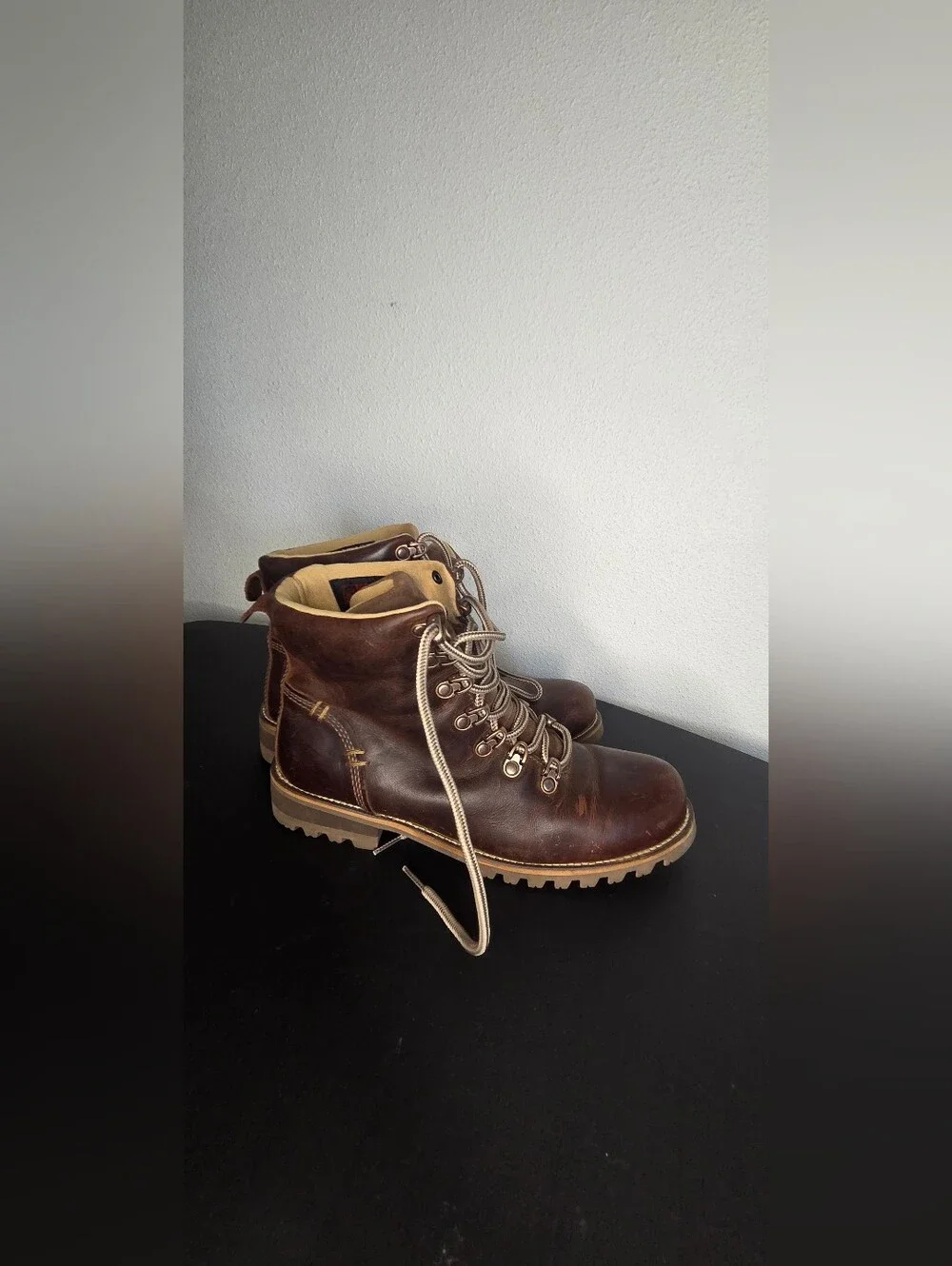 Kodiak Chestnut Brown Leather Hiking Boot